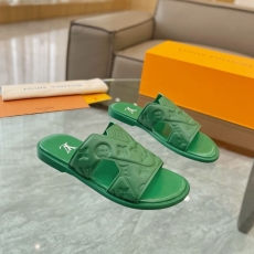 Louis Vuitton Slippers